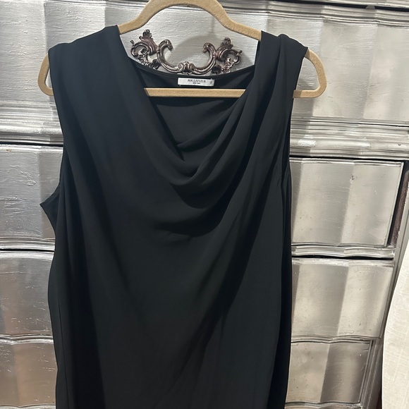 MM LaFleur Sleeveless Blouse - Picture 1 of 3